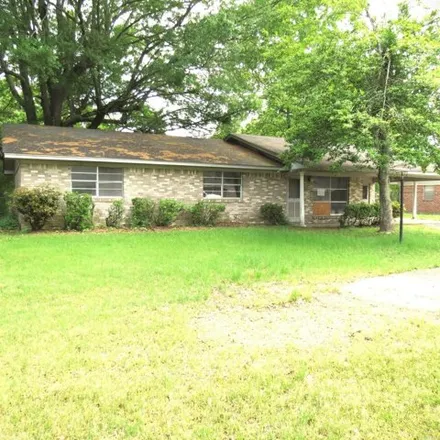 Buy this 3 bed house on 4500 West 30th Avenue in Pine Bluff, AR 71603