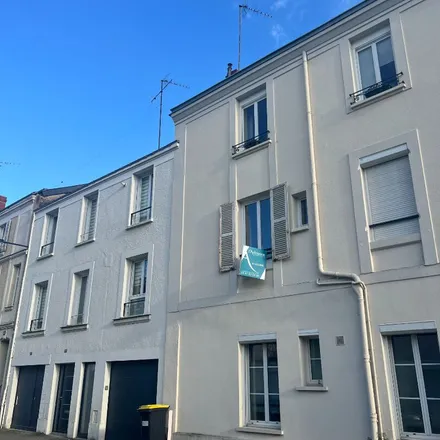 Image 5 - 2 Boulevard du Roi René, 49100 Angers, France - Apartment for rent