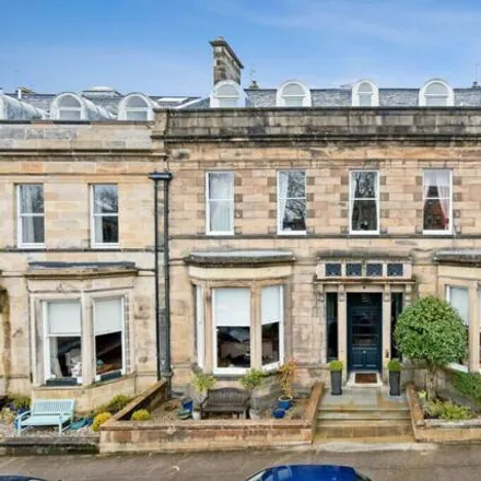 Buy this 4 bed townhouse on Redlands in 11 Lancaster Crescent, Glasgow