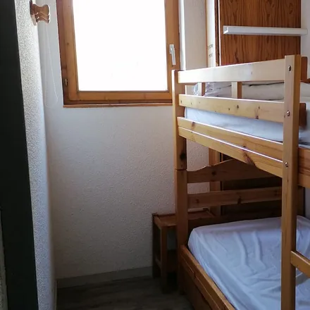 Rent this 2 bed apartment on 73130 Saint-François-Longchamp