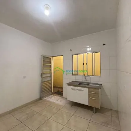 Rent this 2 bed house on Avenida Netuno in Chácara Quiririm, Carapicuíba - SP
