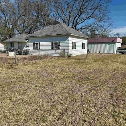Buy this 3 bed house on 150 North Delaware Street in Burlingame, KS 66413