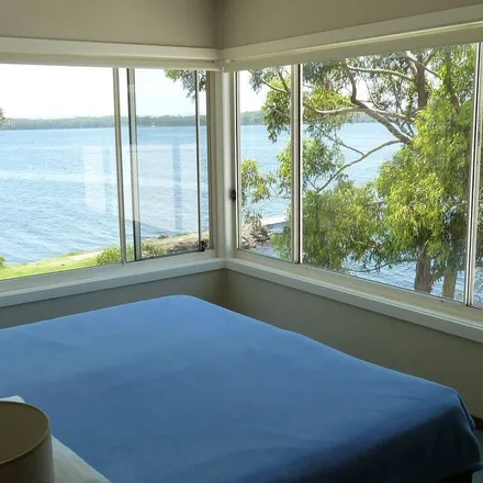 Rent this 3 bed house on Nords Wharf NSW 2281