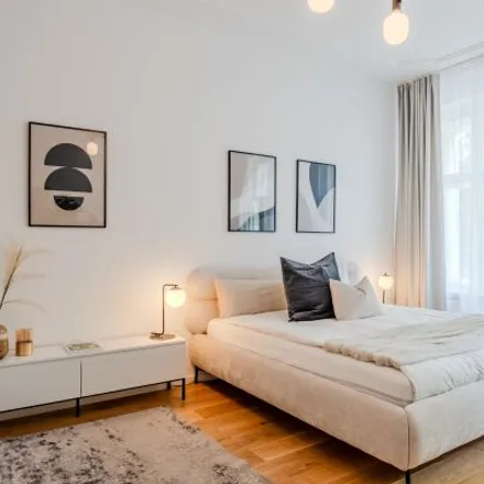 Rent this 4 bed apartment on Mensch.müller Stadtteilvertretung in Triftstraße 2, 13353 Berlin