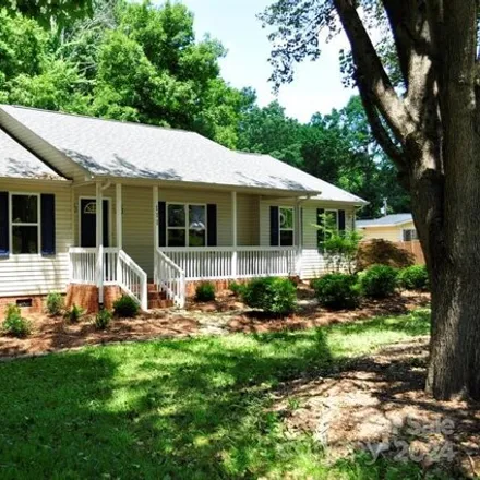 Buy this 3 bed house on 111 Seagrove Road in Mooresville, NC 28117