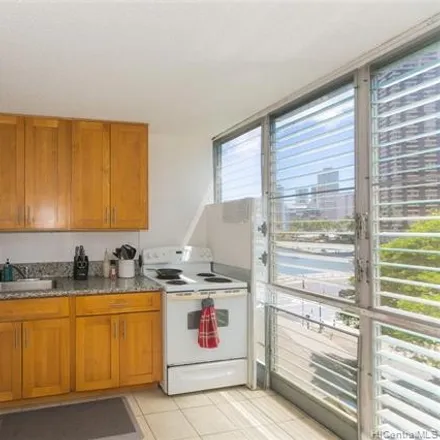 Image 6 - 612 McCully Street, Honolulu, HI 96826, USA - Condo for sale