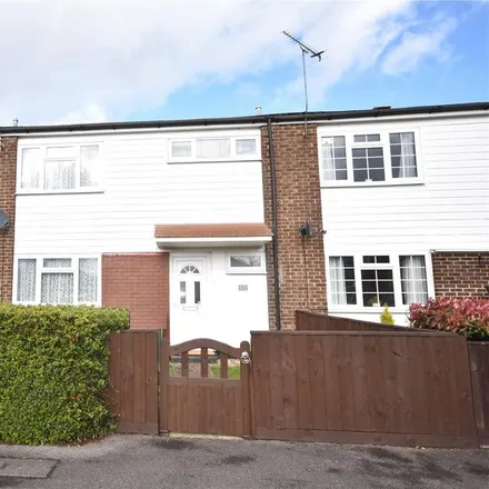 Rent this 3 bed townhouse on unnamed road in Aylesbury, HP19 7QR