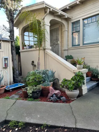 Rent this 1 bed house on 663 Alcatraz Ave