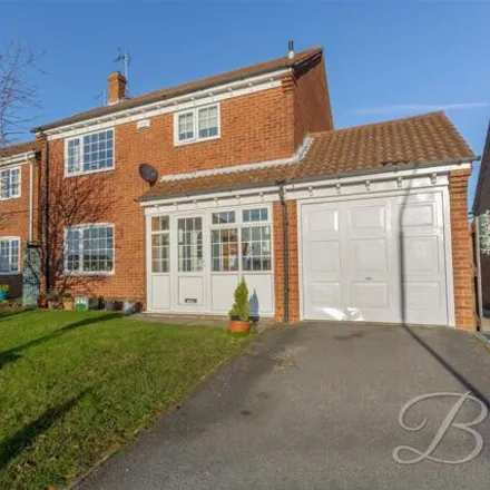 Buy this 4 bed house on Saddlers Close in Mansfield Woodhouse, NG19 0QG
