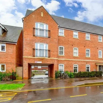 Buy this 2 bed apartment on Meath Green Farm in Meath Green Farm Close, Horley