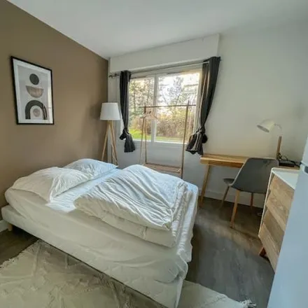 Rent this studio apartment on 150 Rue de Lourmel in 75015 Paris, France