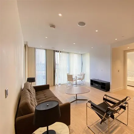 Rent this 2 bed apartment on 3 Merchant Square in London, W2 1AS