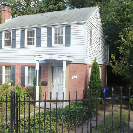 Buy this 3 bed house on Dominion Hills Historic District in 8th Road North, Bluemont Junction
