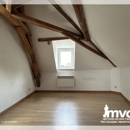 Rent this 2 bed apartment on Place de l'Église (Landemont) in 49270 Orée d'Anjou, France