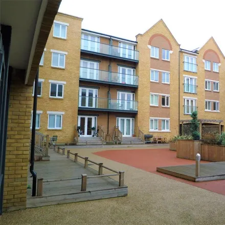 Rent this 2 bed apartment on Black Eagle Drive in Swanscombe, DA11 9AQ