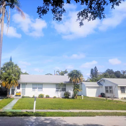 Rent this 2 bed house on 2131 Palm Ter