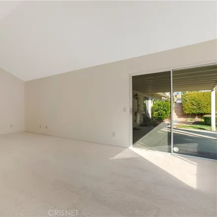 Image 4 - 20956 Germain Street, Los Angeles, CA 91311, USA - House for sale