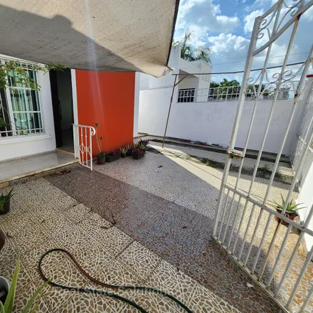 Image 1 - Cerrada Osasuna, Gran Santa Fe II, 77518 Cancún, ROO, Mexico - House for sale