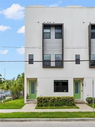 Buy this 3 bed townhouse on 1370 West Gray Street in Tampa, FL 33606