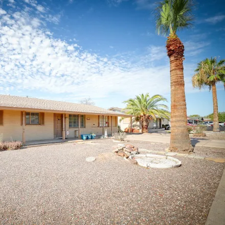 Buy this 3 bed house on 3107 West McLellan Boulevard in Phoenix, AZ 85017
