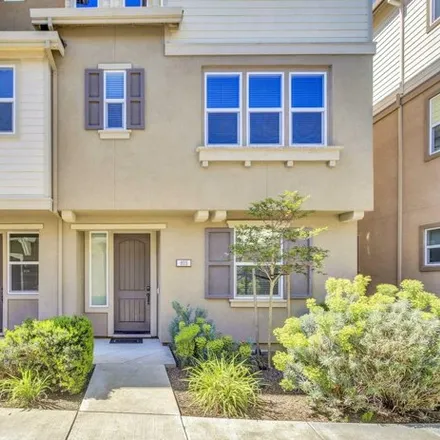 Buy this 4 bed condo on 846 Tierney Place in Martinez, CA 94553