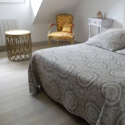 Rent this 2 bed apartment on 87200 Saint-Brice-sur-Vienne