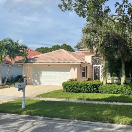 Image 1 - 9130 Bay Harbour Circle, West Palm Beach, FL 33411, USA - House for sale