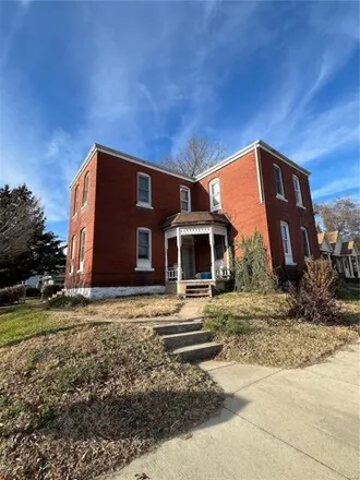 Image 1 - 794 East 7th Street, Alton, IL 62002, USA - House for sale