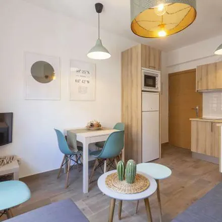 Rent this 3 bed apartment on Calle Antonio Vicent in 21, 28019 Madrid