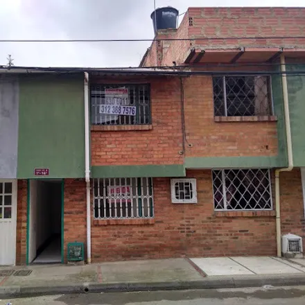 Rent this 3 bed house on Avenida Calle 33 in San Mateo, 250054 Soacha