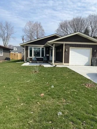 Buy this 3 bed house on 151 North McLean Boulevard in Elgin, IL 60123