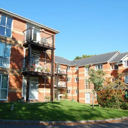 Rent this 1 bed apartment on Richmond Court in Bournemouth Road, Poole