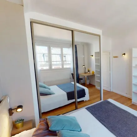 Rent this 3 bed room on 118 Avenue du Général Michel Bizot in 75012 Paris, France