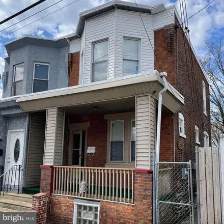 Rent this 3 bed house on 4618 North Front Street in Philadelphia, PA 19120