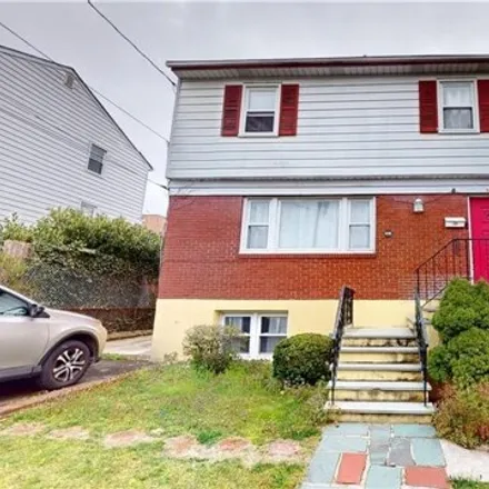 Buy this 5 bed house on 106 Alta Avenue in Park Hill, City of Yonkers
