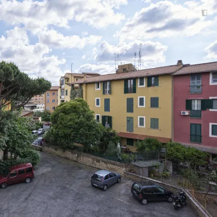 Image 4 - Via dei Crispolti, 00157 Rome RM, Italy - Room for rent
