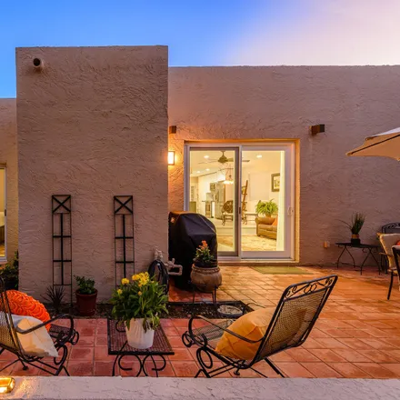 Buy this 2 bed townhouse on 26055 North Bravo Lane in Rio Verde, Maricopa County