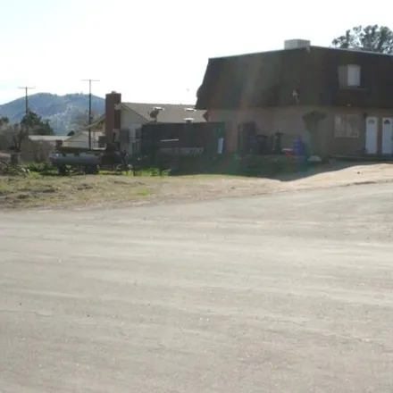 Image 3 - 123 Arden Avenue, Wofford Heights, Kern County, CA 93285, USA - House for sale
