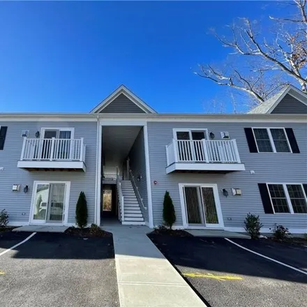 Buy this 2 bed condo on unnamed road in Cranston, RI 02921