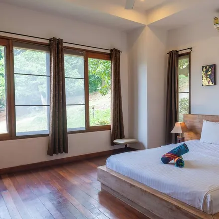 Rent this 2 bed house on Lomprayah Pier Koh Tao-Koh Samui-Surat in Ban San Ti Suk, 4213