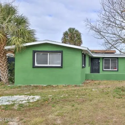 Buy this 3 bed house on 747 Derbyshire Road in Daytona Beach, FL 32114