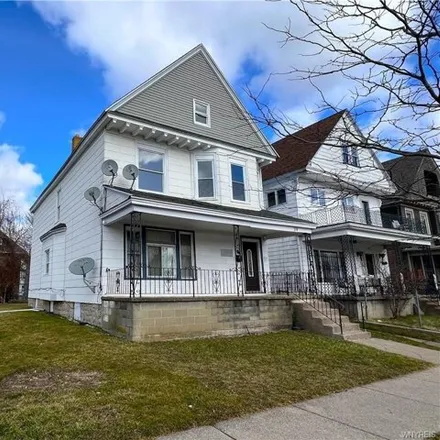 Buy this 5 bed house on 370 West Ferry Street in Buffalo, NY 14213