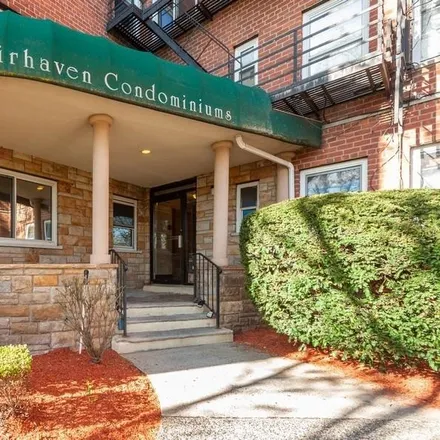 Image 2 - 210 Woodcliff Avenue, Hudson Heights, North Bergen, NJ 07047, USA - Condo for sale