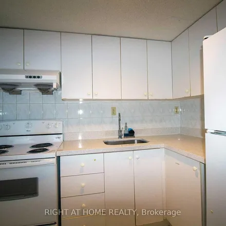 Rent this 3 bed apartment on 43 Rockland Drive in Toronto, ON M2M 2X9