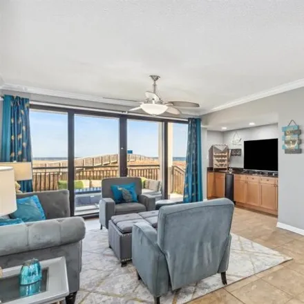 Buy this 3 bed condo on Navarre Towers in Gulf Boulevard, Navarre