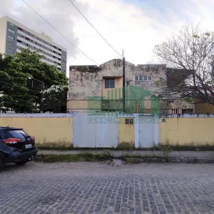 Buy this 6 bed house on Rua Francisco Ambrósio de Barros Leite in Bairro Novo, Olinda -