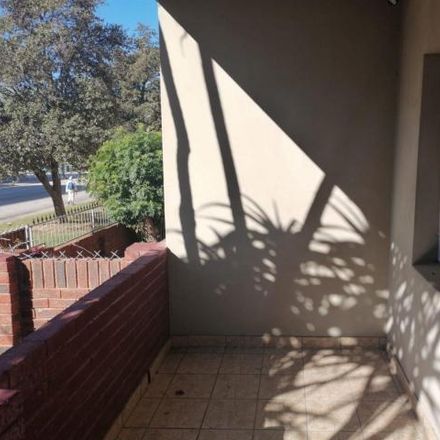 2 bedroom apartment at Crows Nest, Sprayview Avenue, Humewood, Port  Elizabeth, 6013, South Africa | #38529279 | Rentberry