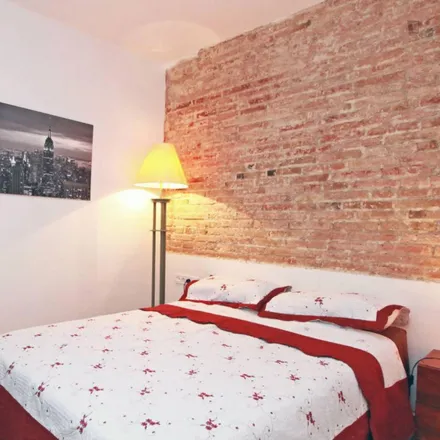 Rent this 2 bed apartment on Carrer d'en Fontrodona in 08001 Barcelona, Spain