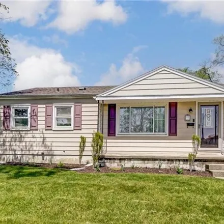 Buy this 3 bed house on 1417 Fleet Road in Troy, OH 45373