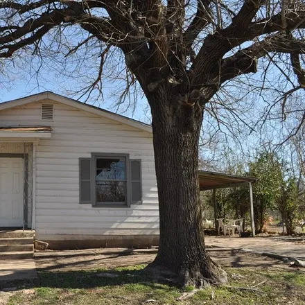 Buy this 2 bed house on South Young Street in Waxahachie, TX 75165